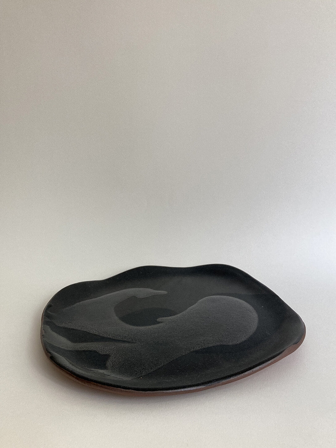 PRE-COMMANDE - ASSIETTE GLACE GLOW - NOIR