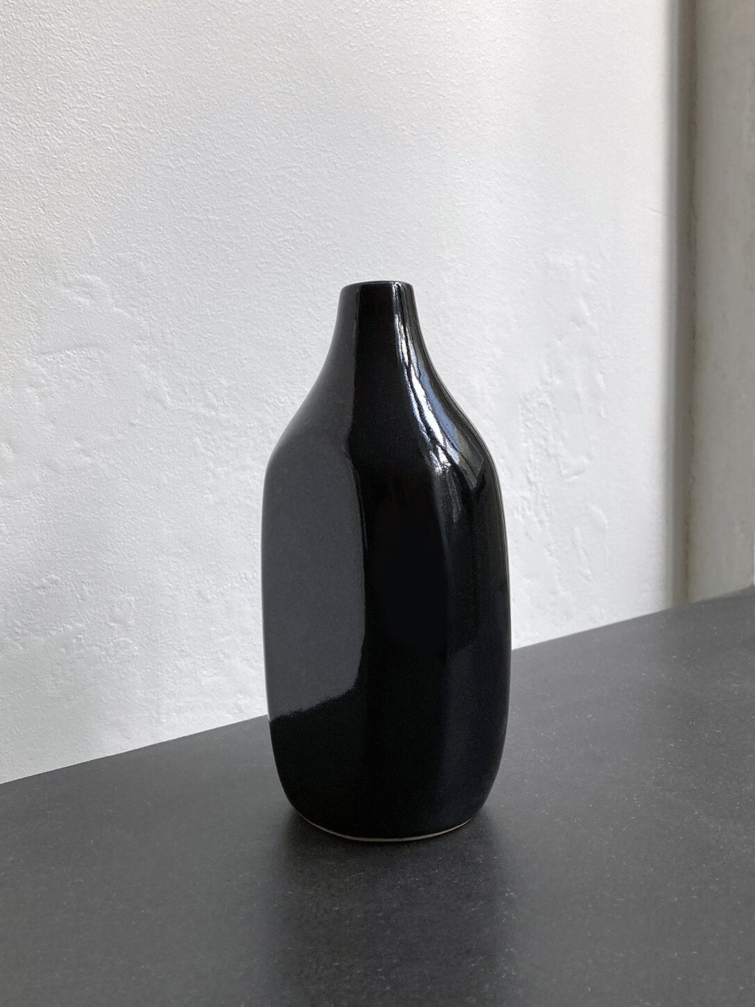 VASE FLACON ENCRE NOIRE