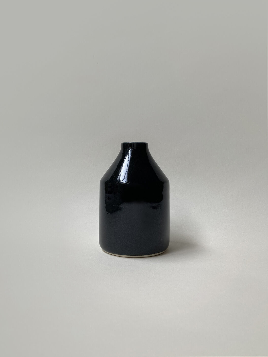 Encre Noire Vase